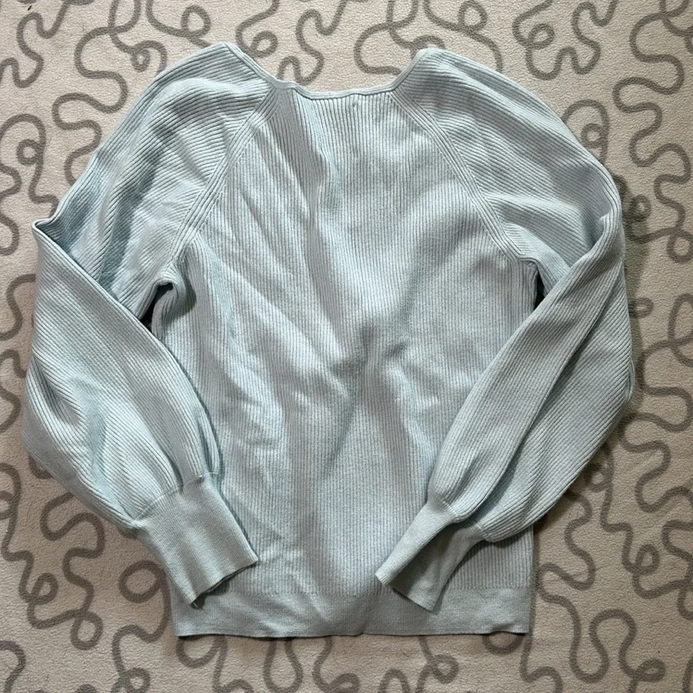 Abercrombie & Fitch Baby Blue V-Neck Sweater - Picture 2 of 4